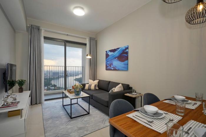 The Sun Avenue Central City