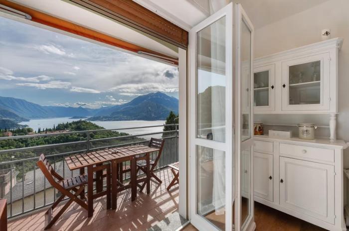 Sunset House Perledo