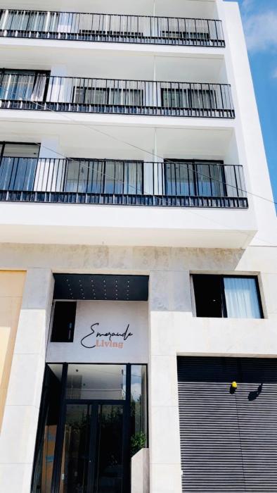 Studio balcon high standing in Oasis