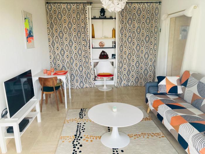 Appartement "vintage 70", 2 pièces, 45 m2