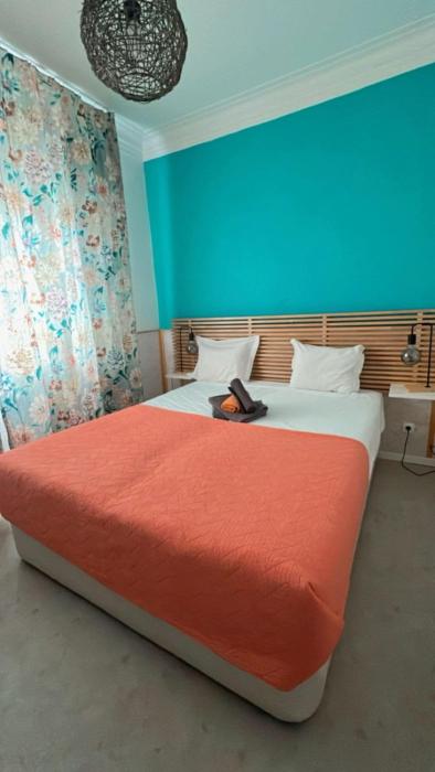 Beautiful with pátio in Bica