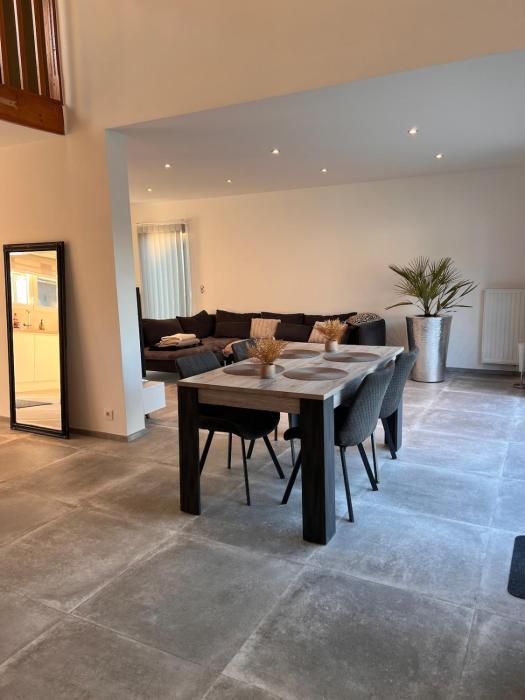 Maison Lesve