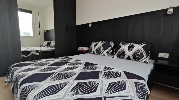 ARED AFI Arad 2025 ChrysFlatty5 Central modern Apartment 70mp City View