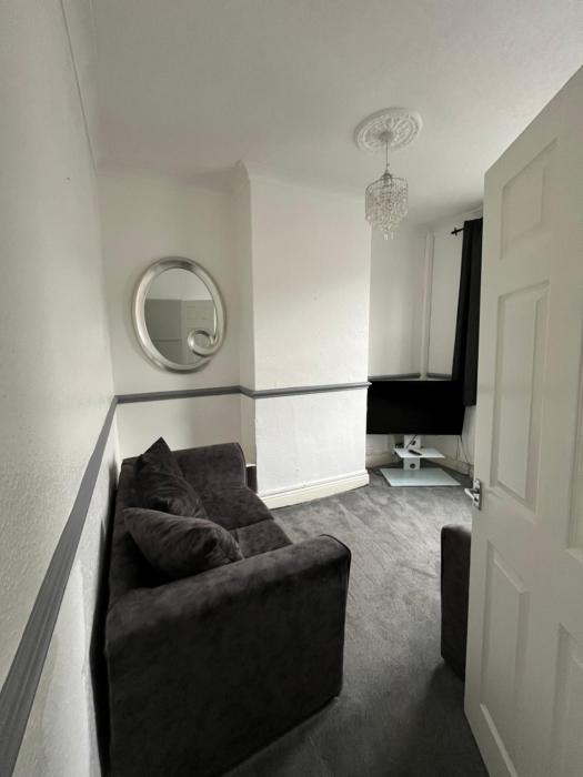 Simple basic flat apartment studio