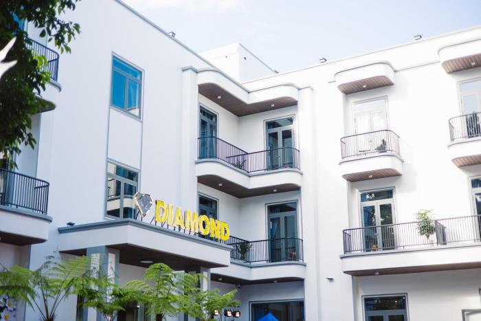 Diamond Luxury Hotel & Café Măng Đen