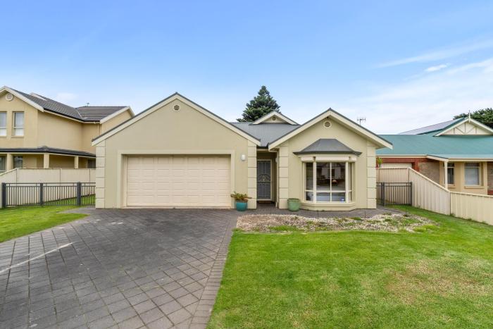 Augusta on the Sixth!