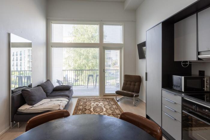 Modern City Apartment By Lapland Host