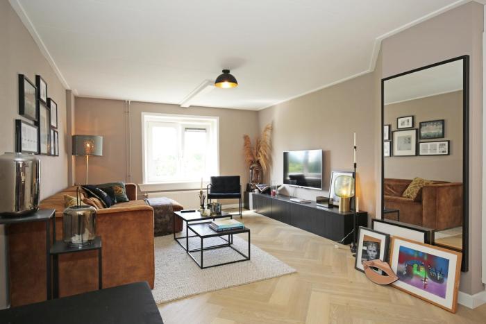 Bright City Retreat near Center & RAI