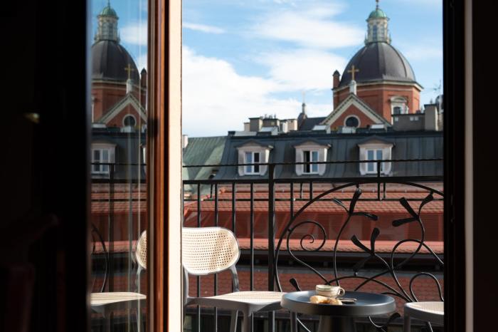 Dome View Apartment by the Main Square - by Upstairs