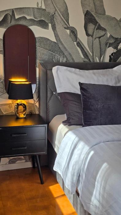 Apartment am Waldrand mit Einzelgarage, Nähe City, Messe & Flughafen