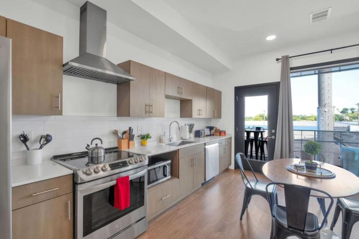 Nashville Retreat Stylish Condo Near Broadway