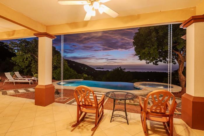 Casa Lasky 4br Villa W Pool & View
