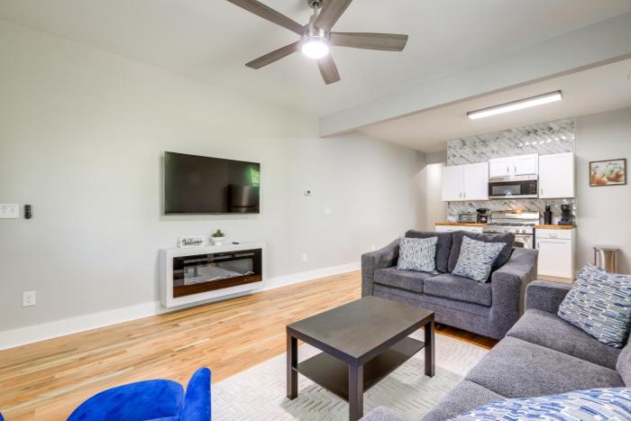 9 Mi to Dtwn ATL: Pet-Friendly Apt w Yard