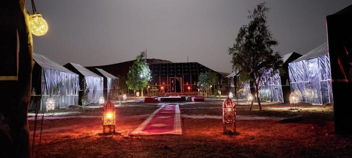 Camp Les pyramides merzouga