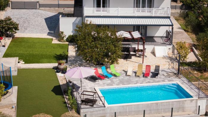 The View Family Villa with a private pool