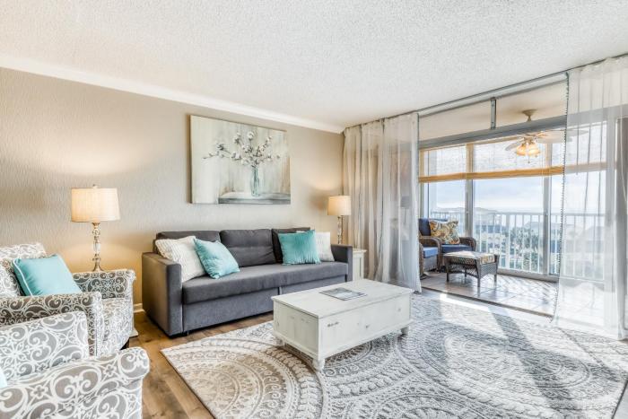 Shoreline Towers 3075