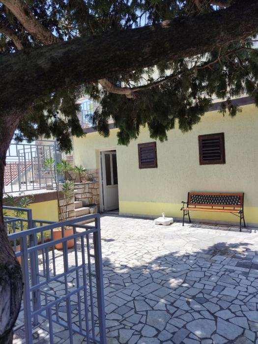 Apartments by the sea Jablanac, Senj - 24793