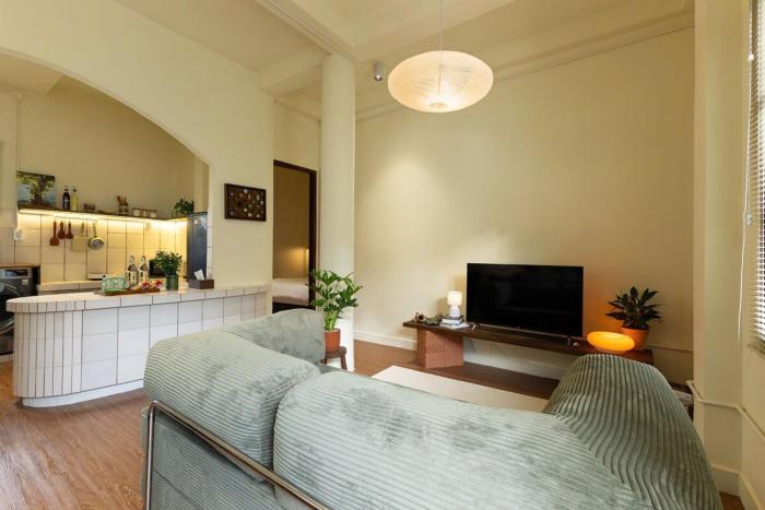 Quiet, minimalist space - Homestay District 1