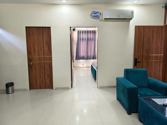Uptownjaipur