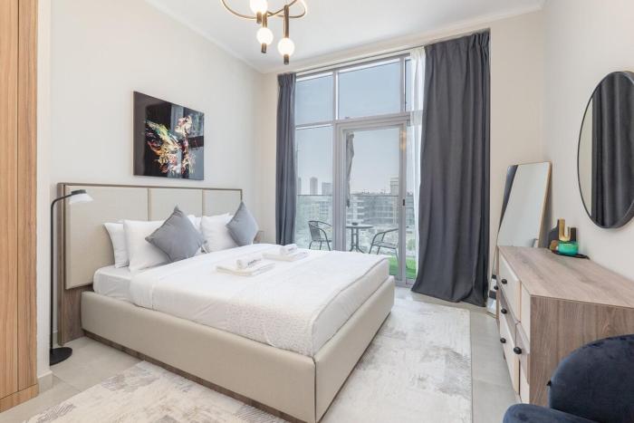 Modern 1BHK Apartment in Pantheon JVC by Czechin