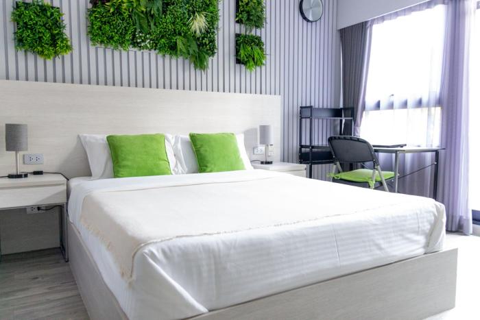 dusit D2 Garden Bliss Pool Gym WiFi