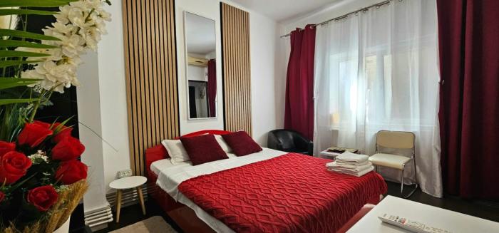 TANTRA Studio 6 Queen Filipescu