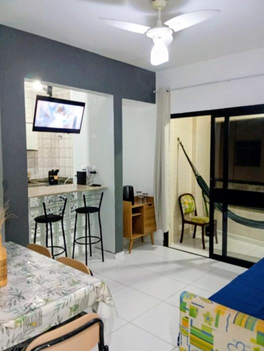 Apto Praia Enseada, Guarujá 1 quarto para 4 pessoas