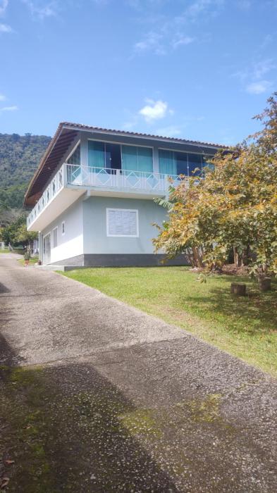 Casas de Chácara próximo das prais