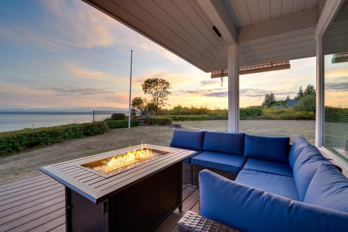 Serene Island Retreat with Beach Access and Mtn Views!