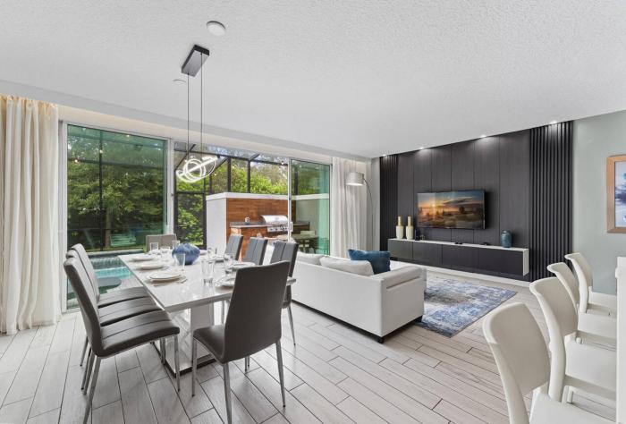 Renovated 4BR Oasis Pool Grill Family Fun 4403