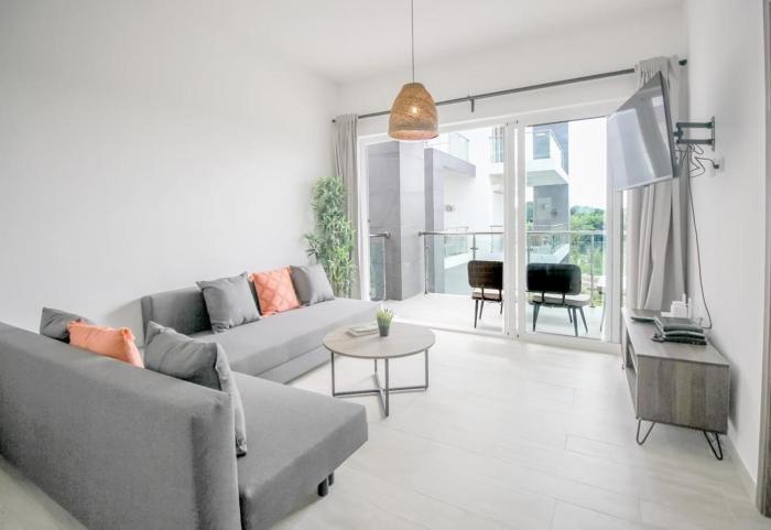 New Apartment! Beach getaway at Hard Rock