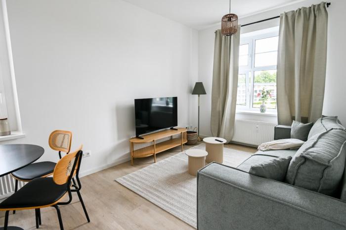 Charmante 2-Zimmer-Wohnung am Wasser & Altstadt