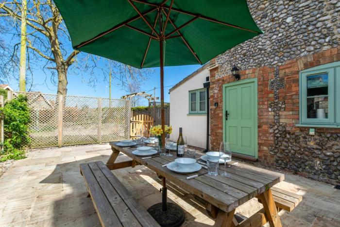 Warborough House East