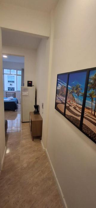 Venha ficar em Copacabana no apartamento silencionso com vista para praça Av Princesa Isabel próximo de restaurantes conveniências mercador e muito mais com todo conforto e prasticidade para sua estadia