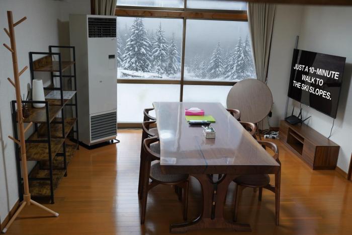 White Dream Lodge Furano