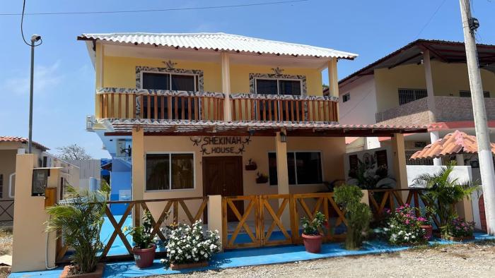 Alojamiento en Shekinah House