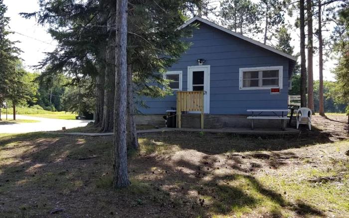 Lakeside Cabin Rental with a Boat Launch near Tomahawk, Wisconsin