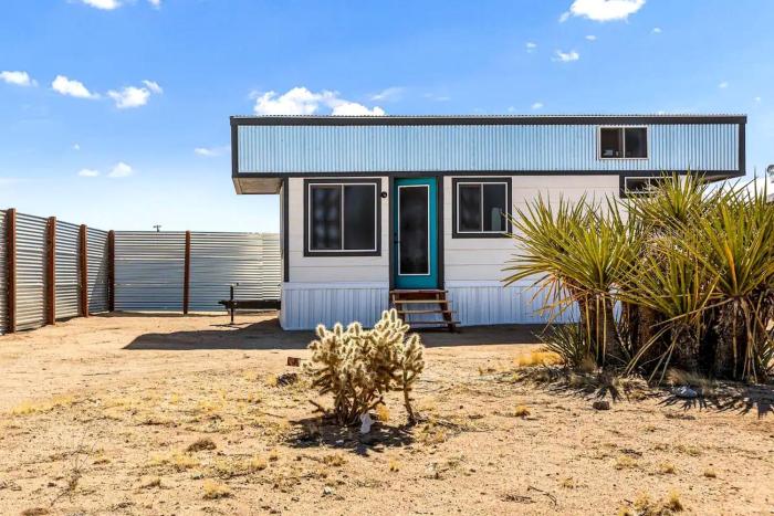 Joshua Tree Tiny Home for Unique Getaways, California