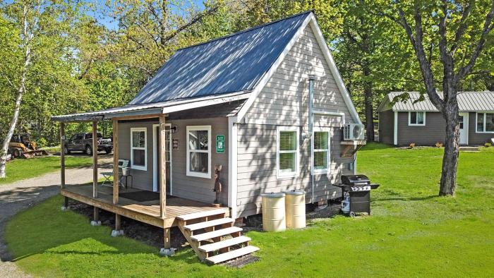 The Spruce Haven Cabin in Portage Lake, ME