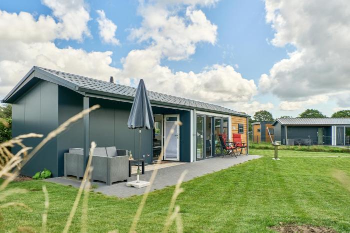 Süsel Seeparx Ferienhaus Seewind mit Zaun