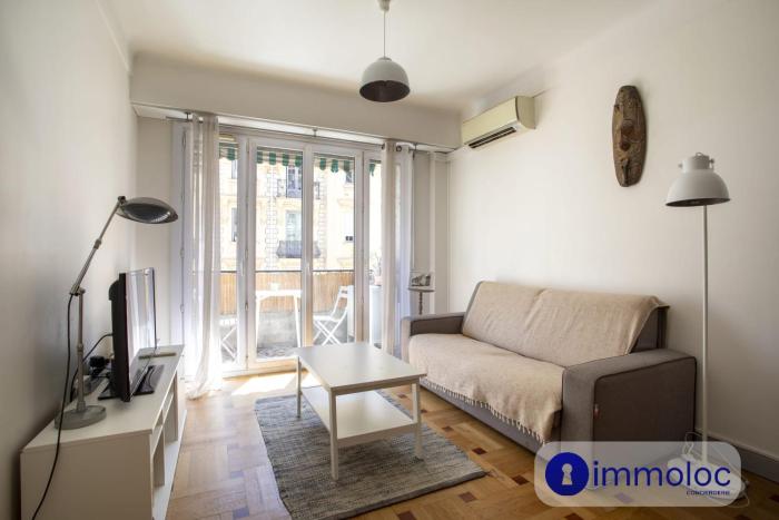 Apartment neighborhood Liberation