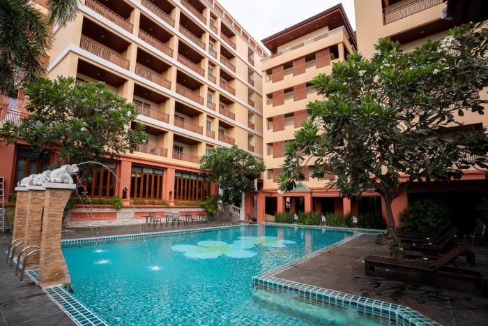 Sunday Chateau En Ville - Pattaya