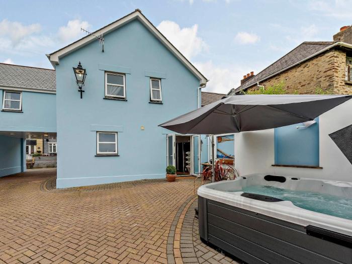 4 Bed in Combe Martin 83502
