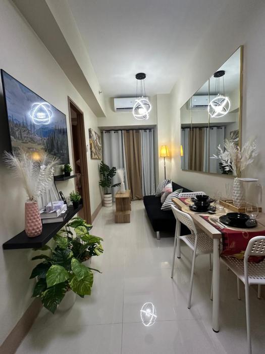 jastmypads and staycation