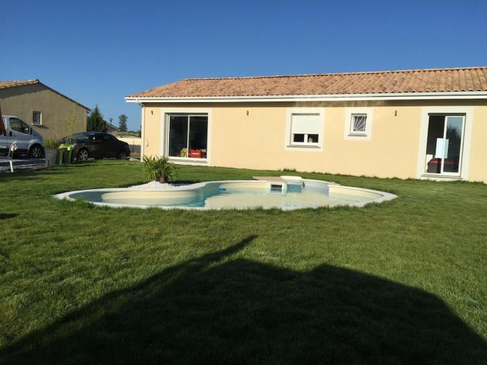 Belle maison avec piscine au coeur du medoc