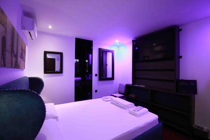 Comfort Room 217 - Castle De Paris