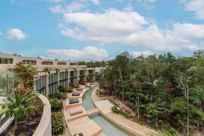 Mistiq Villa - Modern 3BR Oasis in Tulum with Private Pool & Chic Design