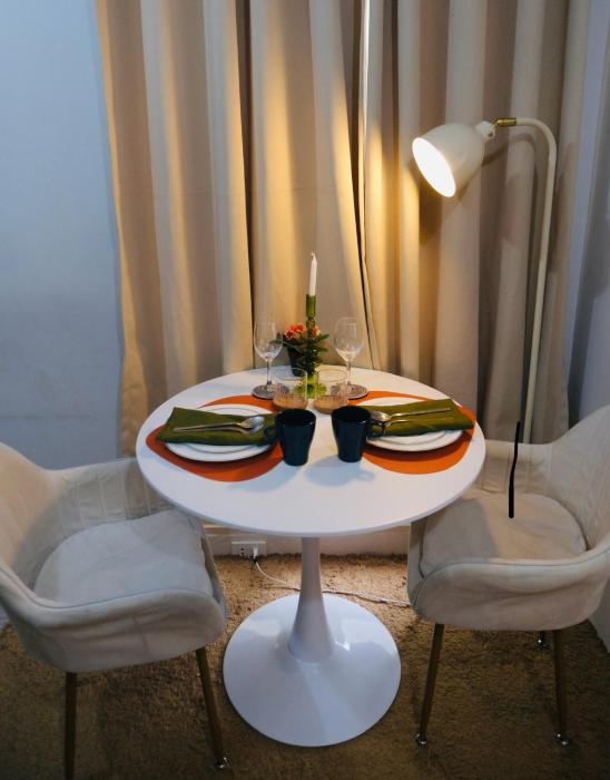 Modern Retro Stay near NAIA 3