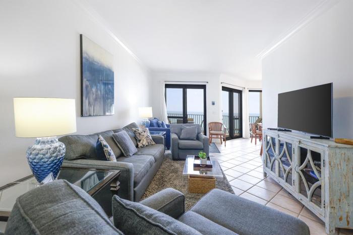 Phoenix VI 61507 condo