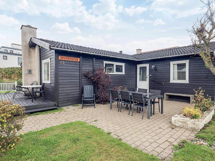 6 person holiday home in Løkken-By Traum